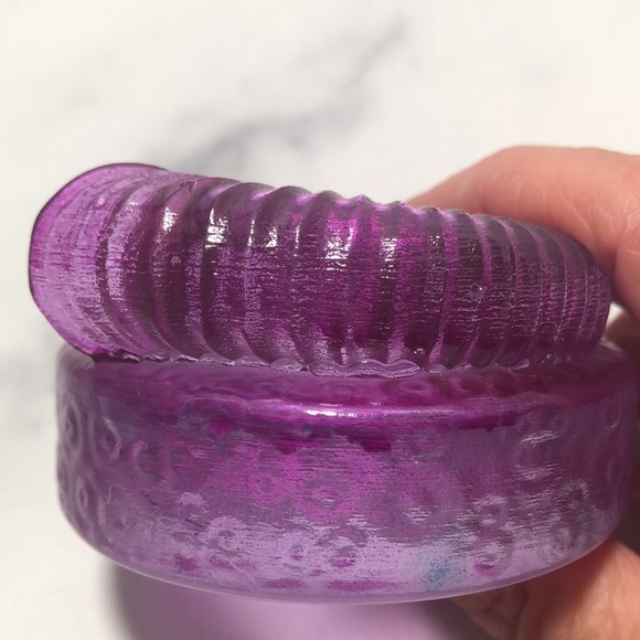 Artisan Hand Crafted Purple Art Glass Paperweight Seashell Signed Numbered - Picture 9 of 11